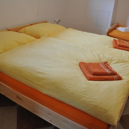 Privatzimmer Bendl Steinhaus am Semmering Dış mekan fotoğraf