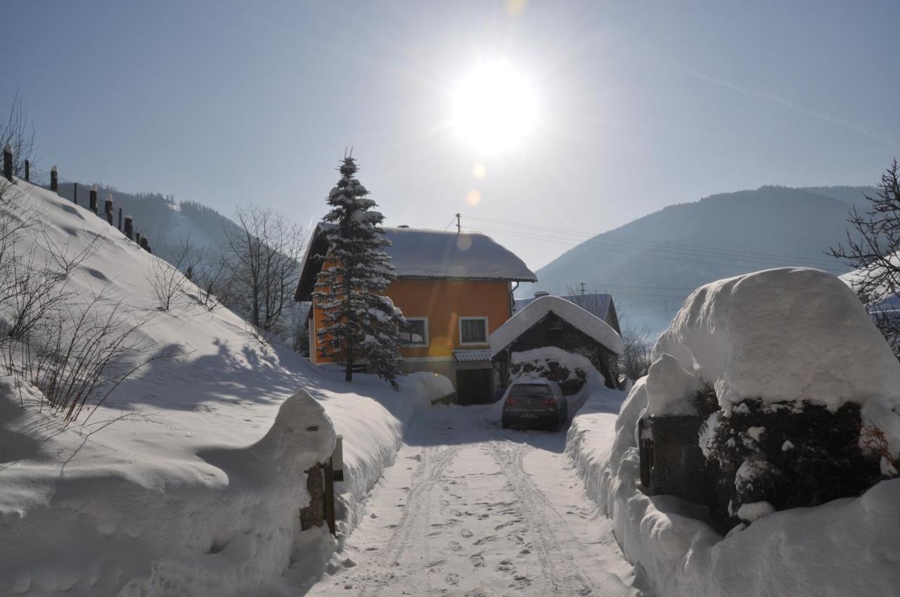Privatzimmer Bendl Steinhaus am Semmering Dış mekan fotoğraf